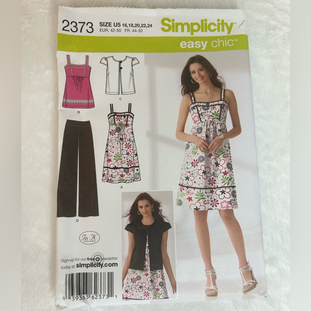Simplicity easy chic plus size sewing pattern